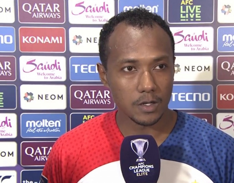 艾迪：雙方差距主要在攻防轉(zhuǎn)換的反應(yīng)上，個人技術(shù)也有一定差距