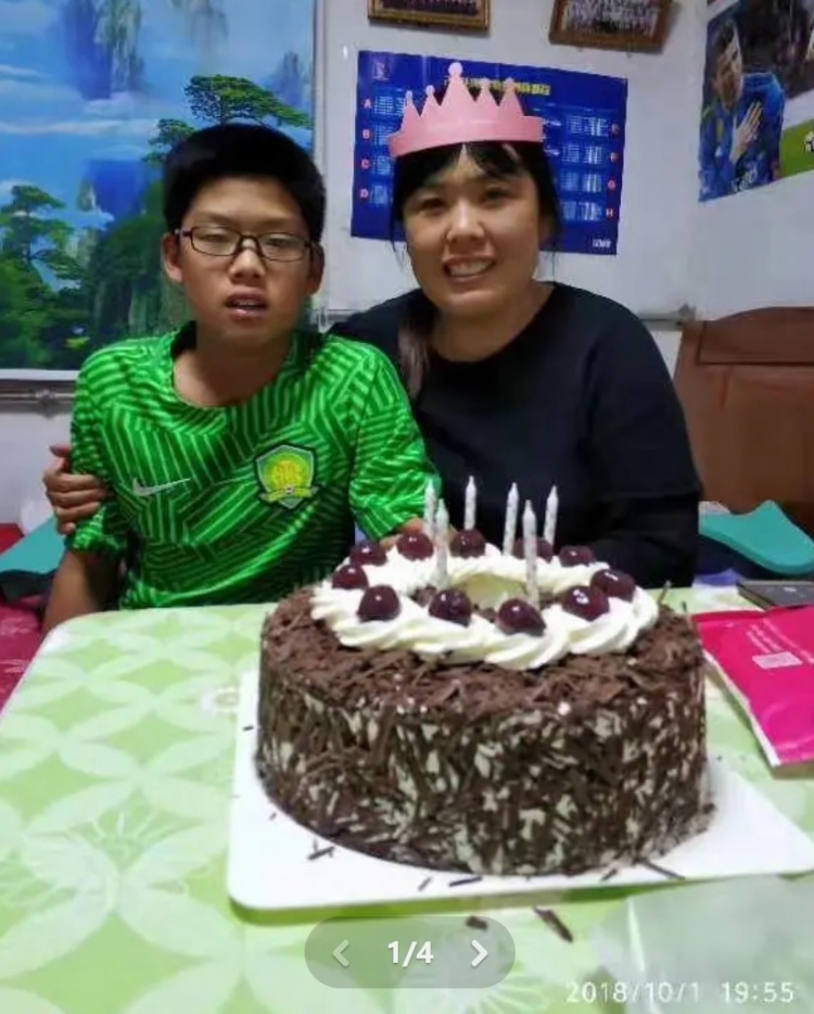 郭嘉璇母親曬照悼念兒子：璇兒生日快樂，希望天堂幸福