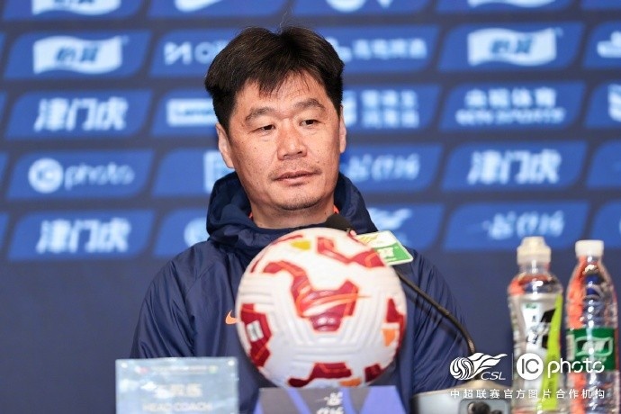 李霄鵬：希望明天比賽能打出一些新的東西，取得一個(gè)好的結(jié)果