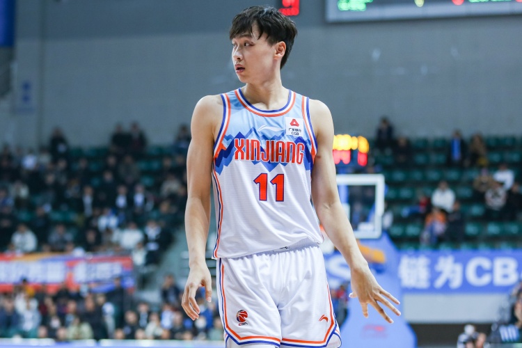 中規(guī)中矩！齊麟8中4拿到15分6籃板 有4失誤&正負(fù)值-10