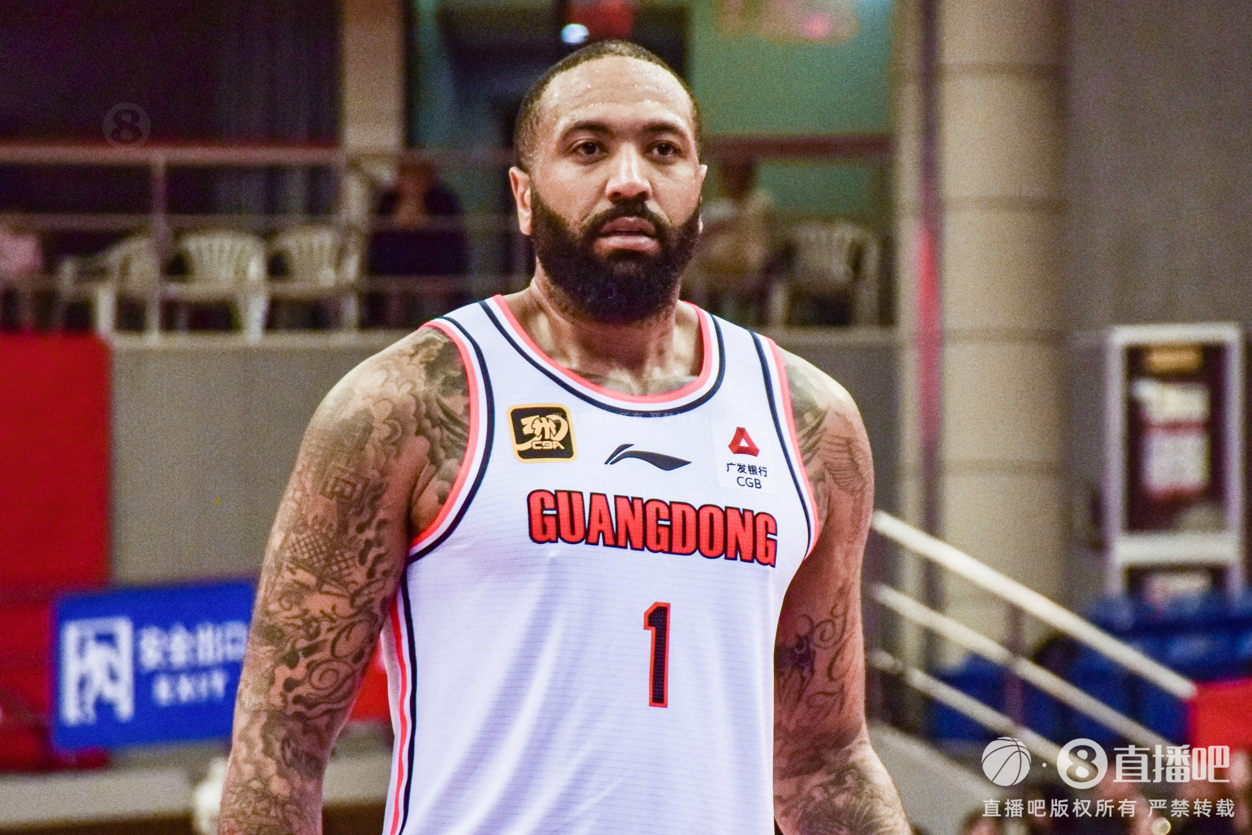 若吉倫沃特之后被廣東男籃重新注冊 回歸的第一場比賽仍需停賽
