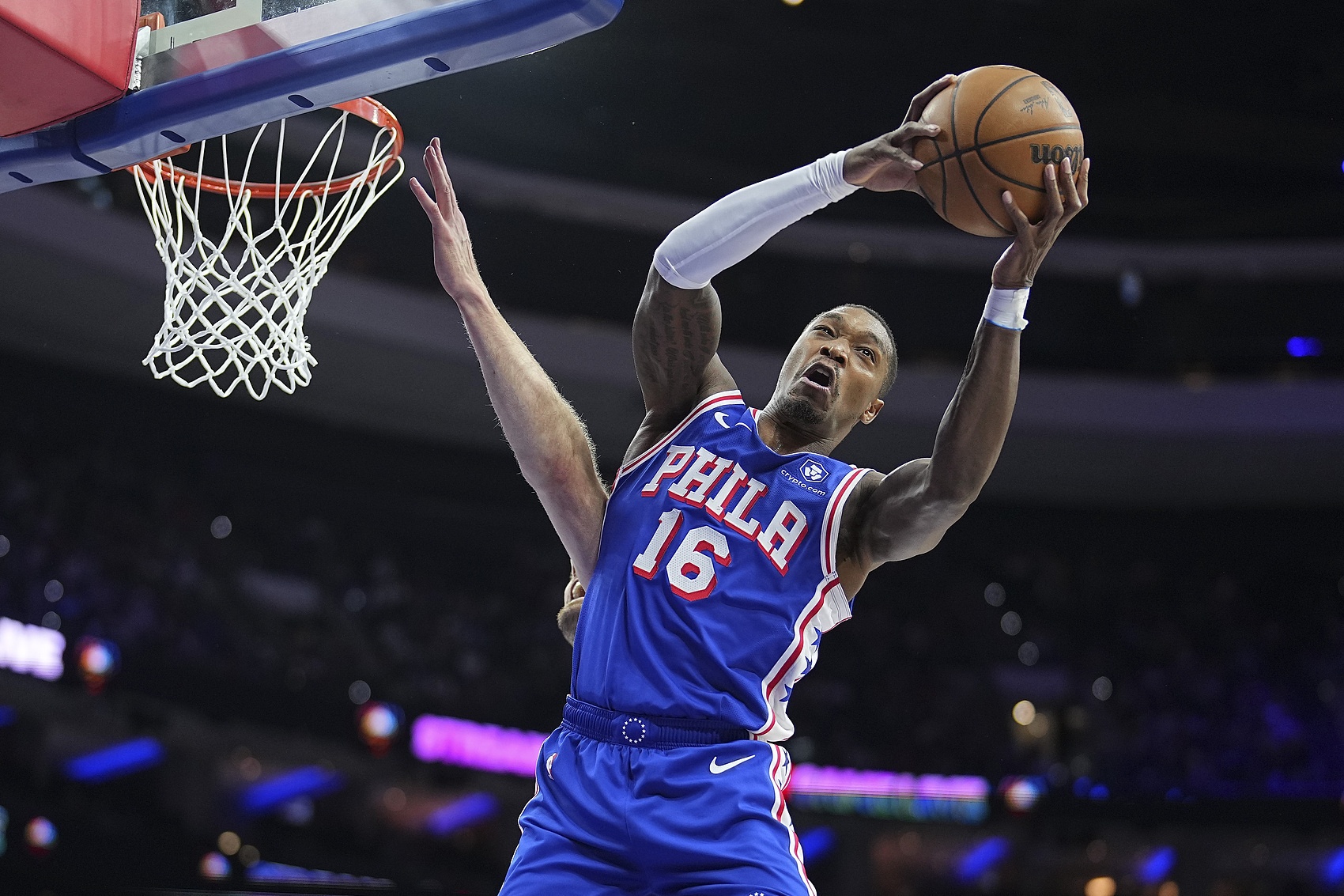 歡迎回到NBA！朗尼-沃克貢獻(xiàn)25分11籃板5助攻 獲得生涯首次兩雙